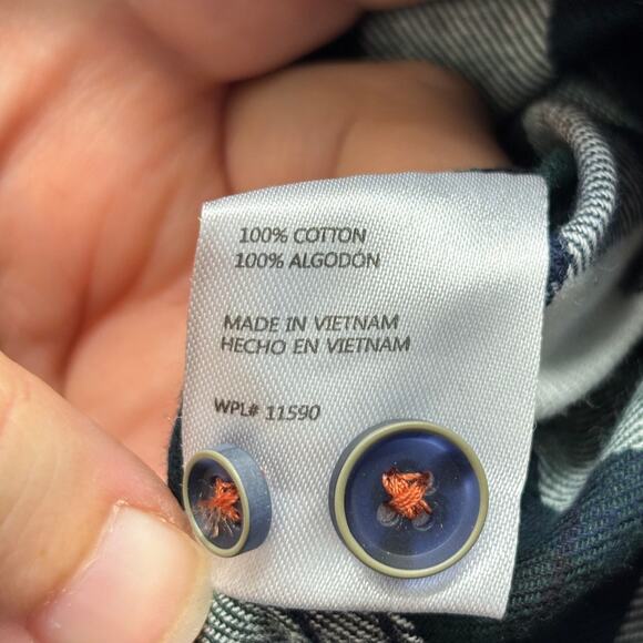 Weatherproof Men's Size Medium Green Plaid Flannel Long Sleeve Button Down Shirt - Picture 6 of 6